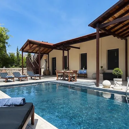 Fluvian Villa Rhodes City