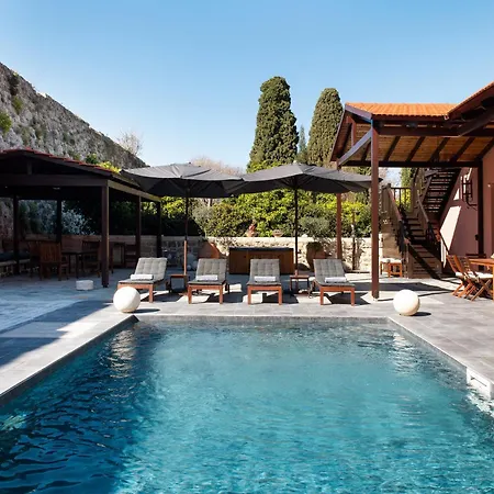 Fluvian Villa Rhodes City